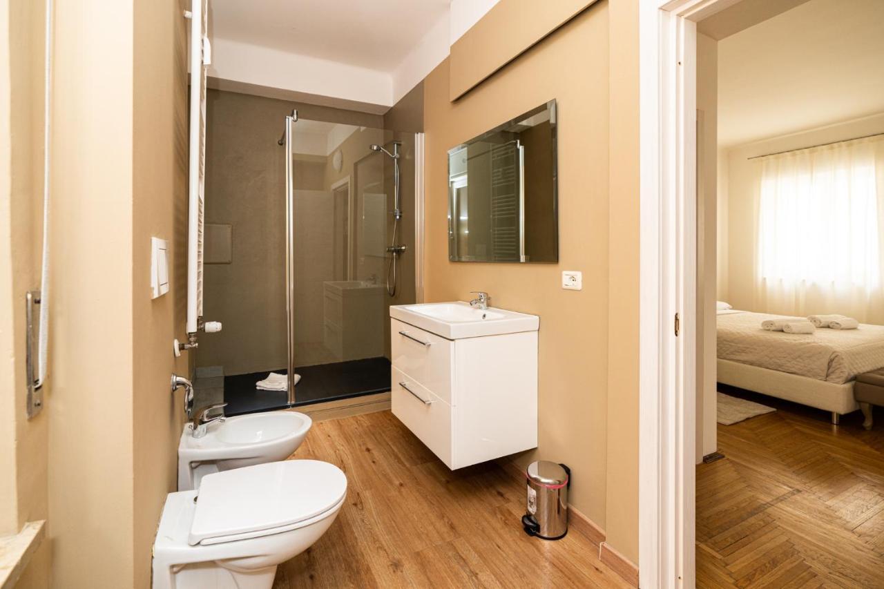 Domus Verona - Elegante Residenza Con Affaccio Su Porta Leoni Extérieur photo