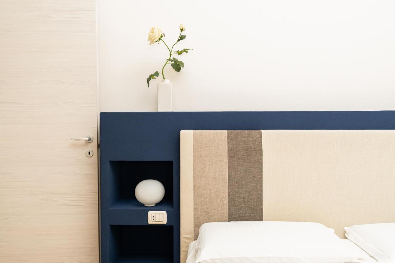 Domus Verona - Elegante Residenza Con Affaccio Su Porta Leoni Extérieur photo