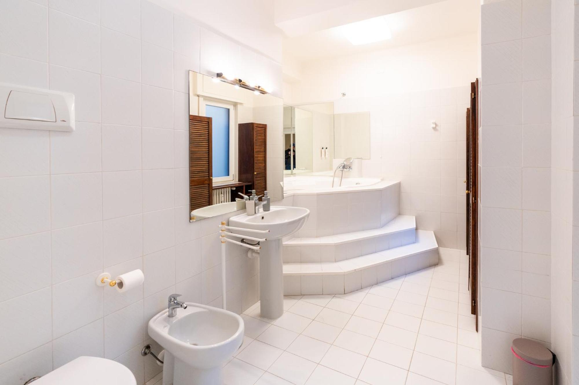 Domus Verona - Elegante Residenza Con Affaccio Su Porta Leoni Chambre photo