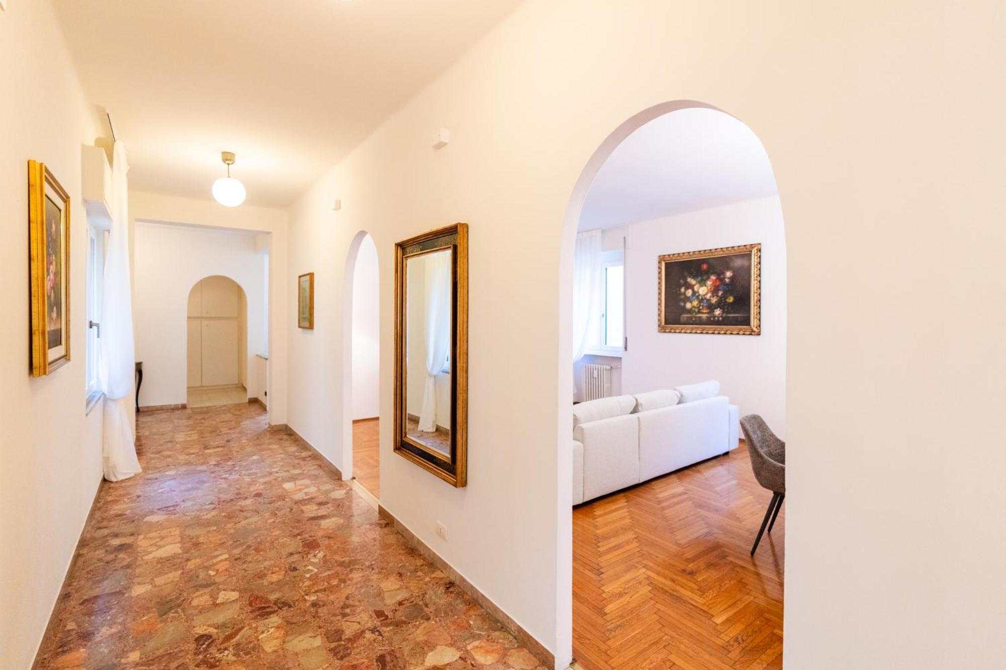 Domus Verona - Elegante Residenza Con Affaccio Su Porta Leoni Chambre photo