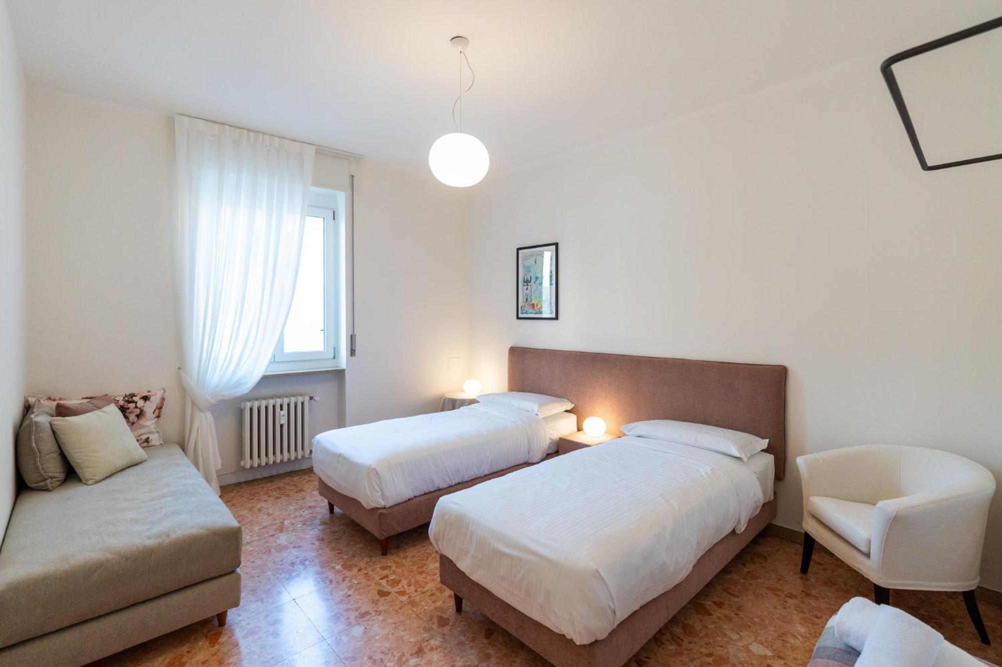 Domus Verona - Elegante Residenza Con Affaccio Su Porta Leoni Chambre photo