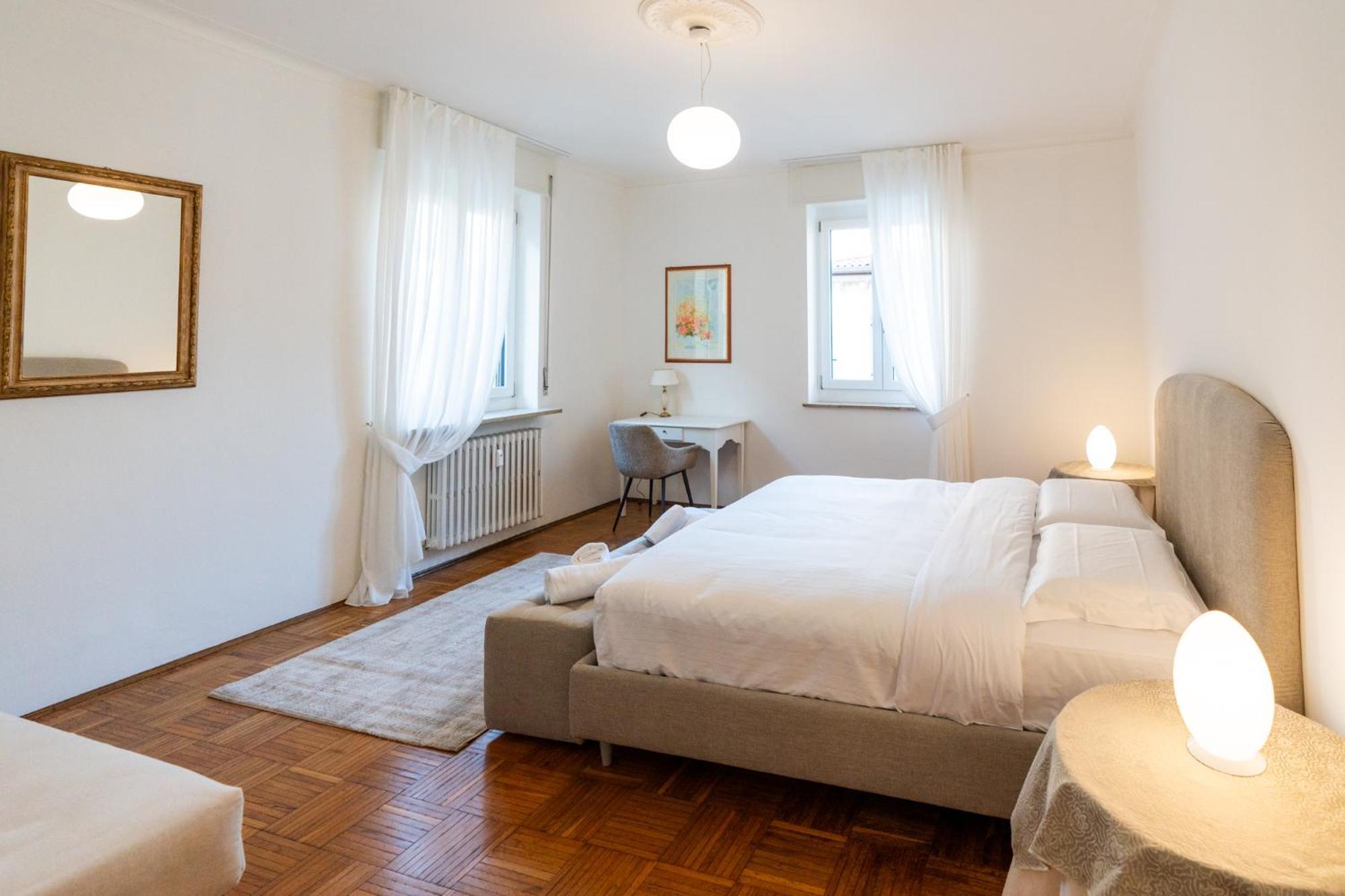 Domus Verona - Elegante Residenza Con Affaccio Su Porta Leoni Chambre photo